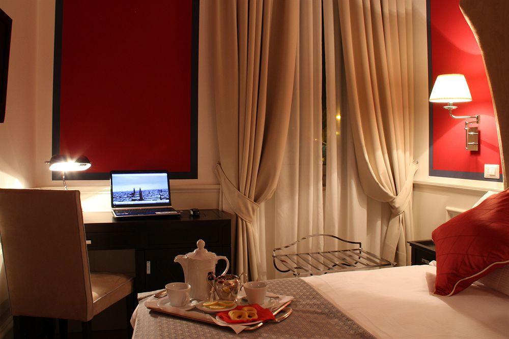 Hotel Bologna ***S Verona Eksteriør billede